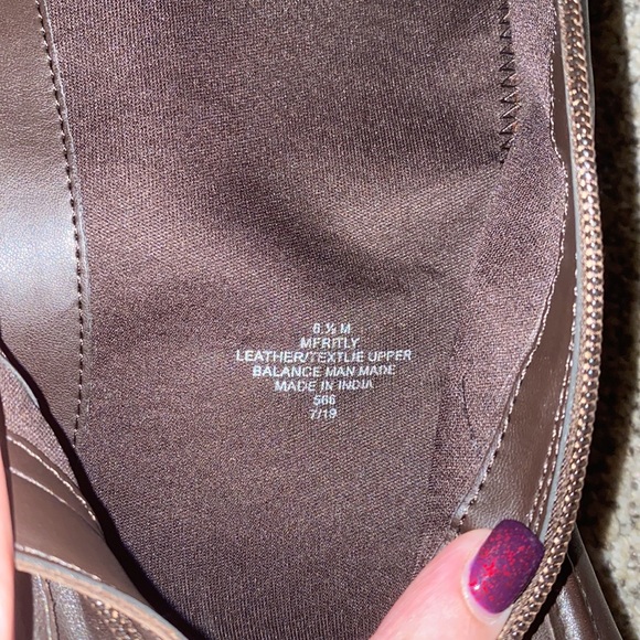 *BRAND NEW* Marc Fisher Boots - Picture 6 of 8